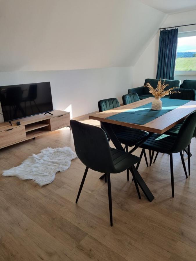 Apartamenty Jelen Pod Grapom Banska Nizna Bagian luar foto
