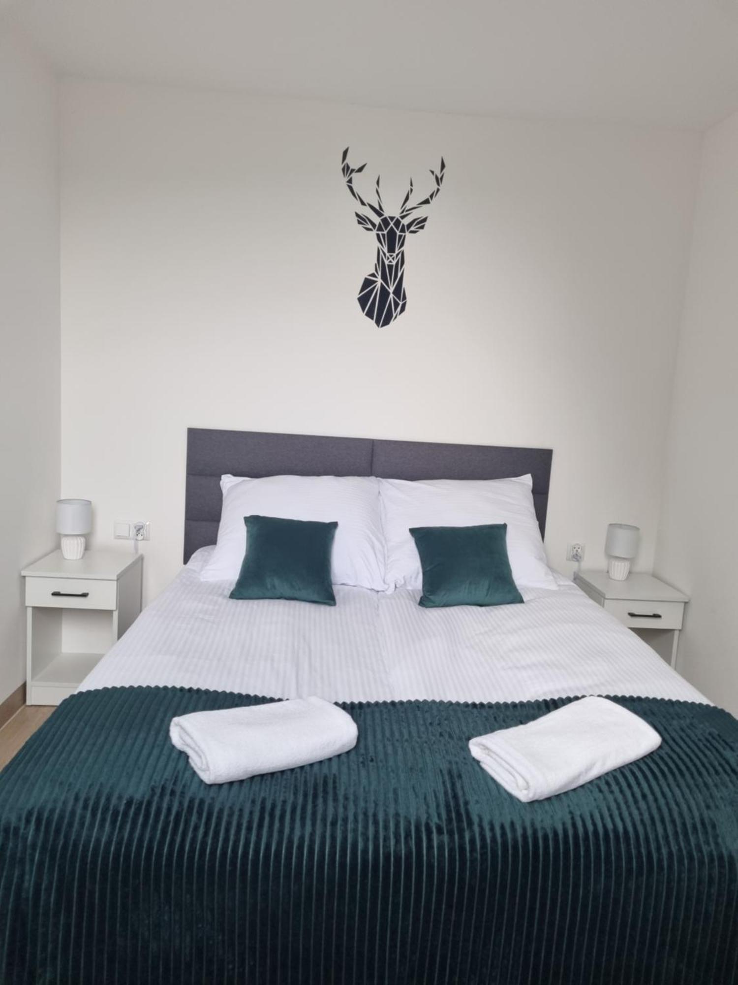 Apartamenty Jelen Pod Grapom Banska Nizna Bagian luar foto